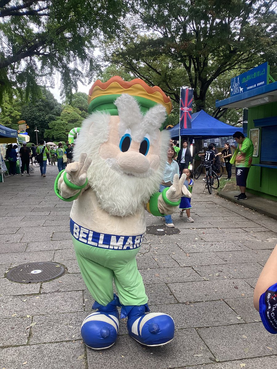 blaustan's tweet photo. スタジアムイン。
#ブラウブリッツ秋田 https://t.co/6VFFowyAy8