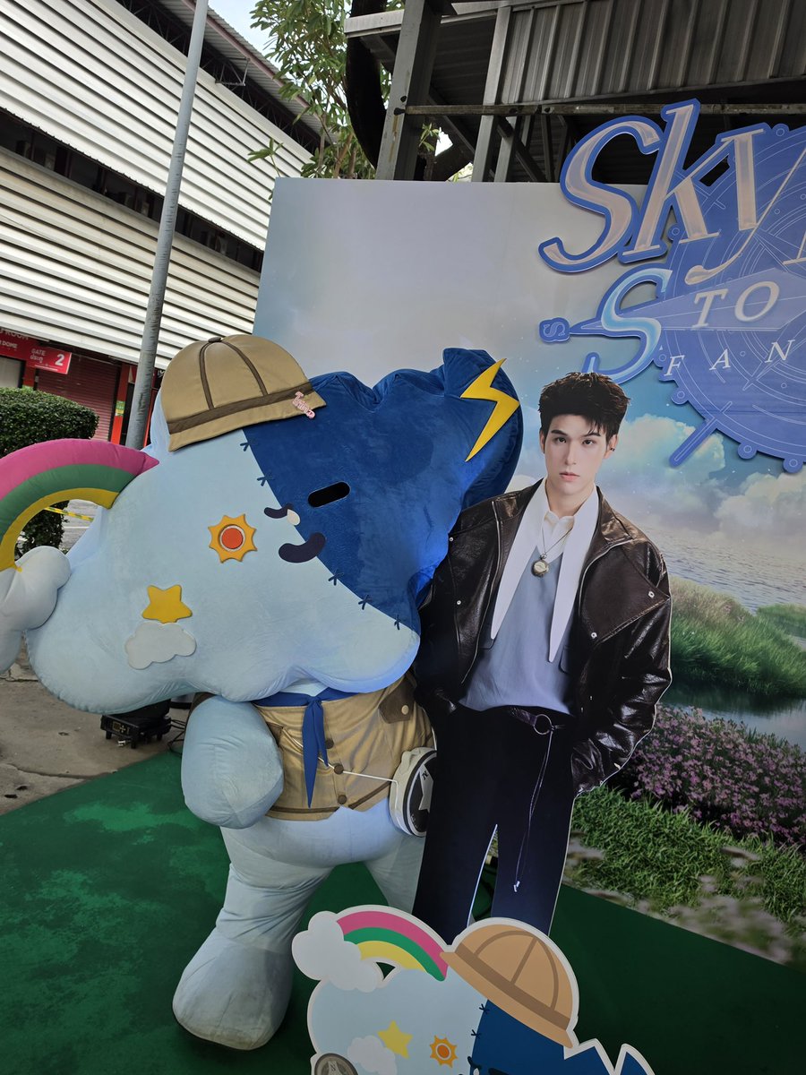 smyle_GMMTV's tweet photo. ฉะมายยยธุจ้าค้าบบบ 🩵
#SkyNaniSToTheNFanconD1
#SMYLE #NEONA https://t.co/pQMt4PRV6J