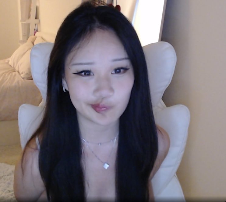 vaerie's tweet photo. recent clips by chat B) https://t.co/a7ijxTOVxl
