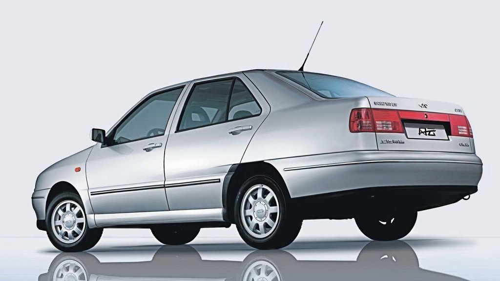 JulioMuskopqop's tweet photo. From a 1999 “scheme” to today’s auto giants: Chery began with copied designs and legal loopholes. In 25 years, China became an EV powerhouse—but buyers still need to look beyond the screens for real reliability, value, safety, and fit. https://t.co/VAcR9CPU6X