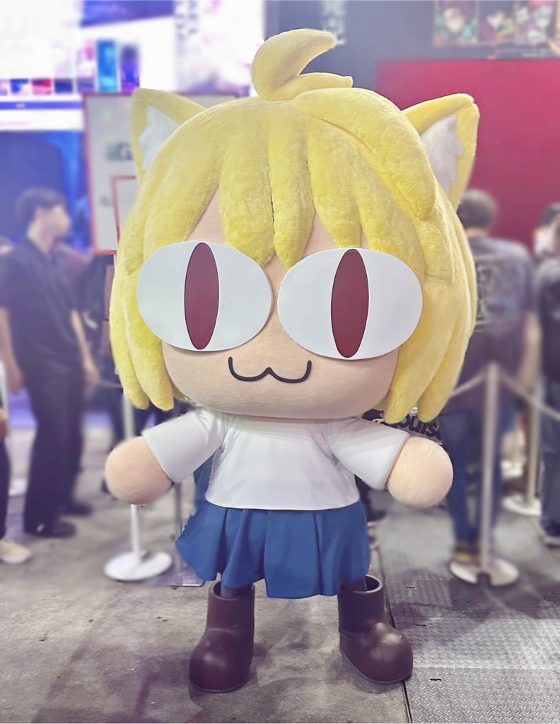 melonc0la's tweet photo. Nice to meet you beautiful creature https://t.co/16riokTEk6