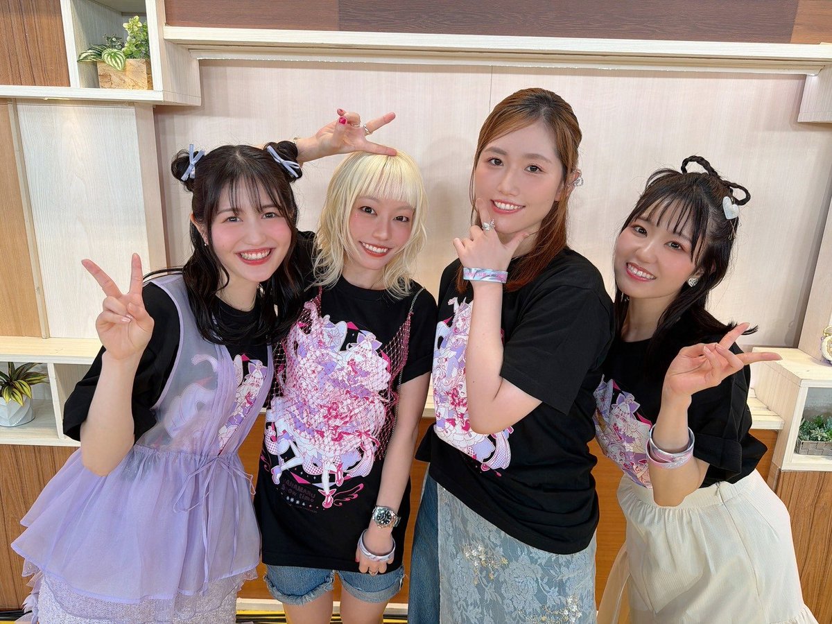 naobou_official's tweet photo. 『名探偵プリキュア！LIVE2026』

先日のオンラインファンミーティング、
期間限定でアーカイブ公開されています！✨
これを観て、
アニメも、映画も、ライブも、
一緒にめいっぱい楽しんじゃいましょう～☺🎵（東山奈央）

#たんプリ #precure #プリキュア https://t.co/mbkSyHRJ7e