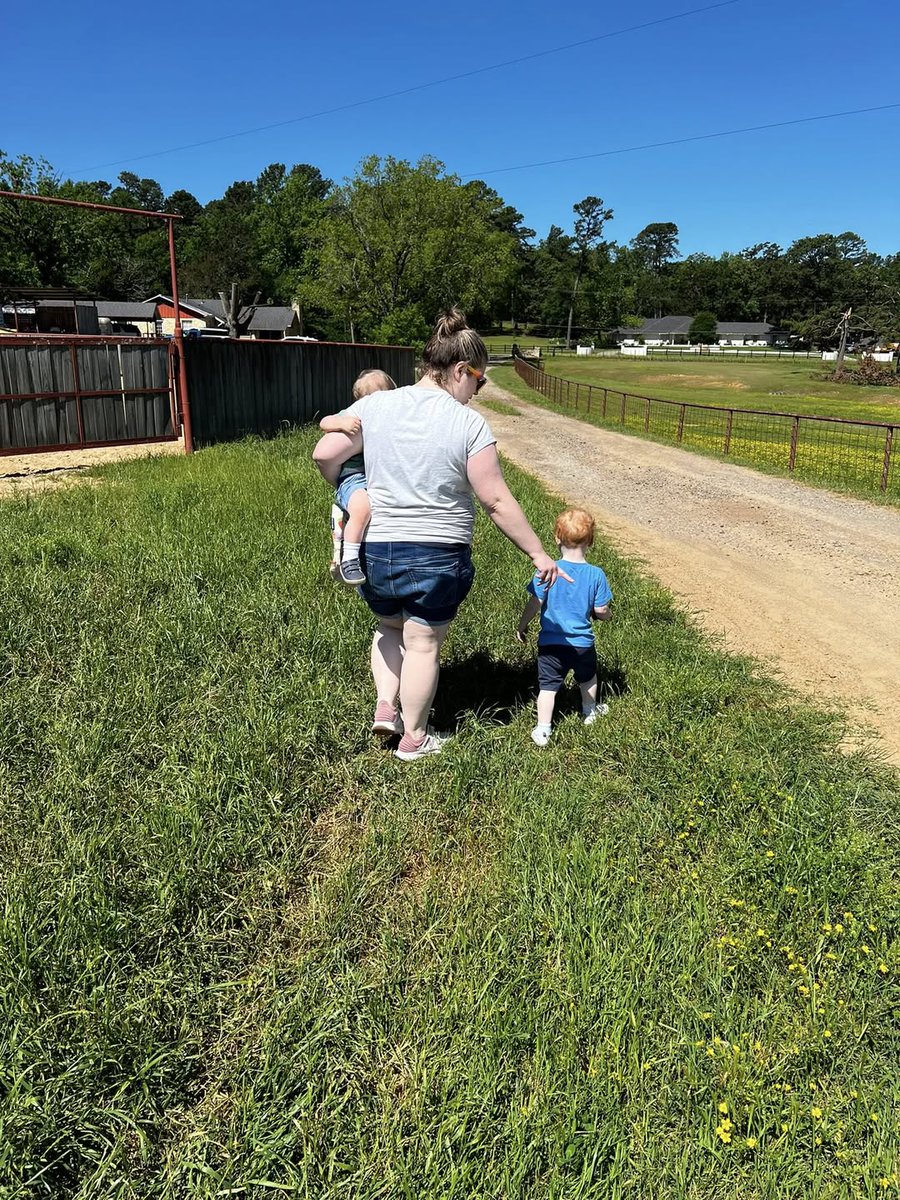 JulienneMaajxi's tweet photo. Happy Mother’s Day to the heart of our home and the anchor of our family. Through every move and deployment, you’ve kept us grounded with strength and grace. Thank you for being everything to us, Kaitlyn. https://t.co/OxparlNzsr