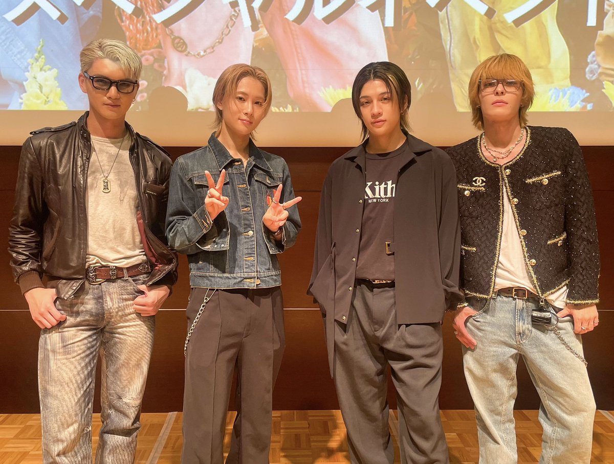 WOLFHOWLHARMONY's tweet photo. 2026.9.19
NEW SINGLE『ココニイル / PLEASE』
SPECIAL EVENT🐺❤️‍🔥

Thank you!!

◤◢◤◢◤◢◤◢◤◢
🎧 https://t.co/fChf51wyYY

🎥 https://t.co/vLfuBpI6dl

#WOLFHOWLHARMONY #WHH https://t.co/datkl7BIlE