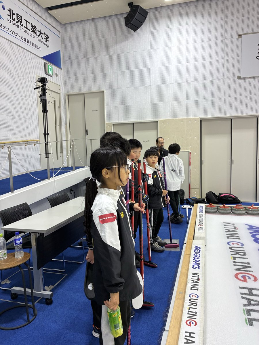 kitamiJrcurling's tweet photo. #北ガスグループオホーツクジュニアカップ #アルゴグラフィックス北見カーリングホール #ジュニアカーリング #カーリングシティ北見 https://t.co/7Vl2DojH6z