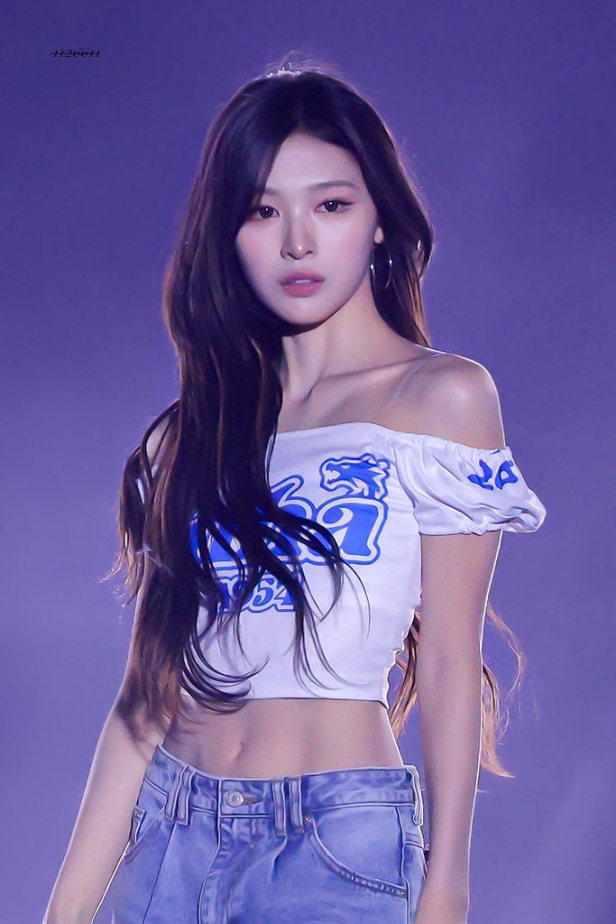 vtgcu6's tweet photo. 헤어지자고? 나지금복근대박인데? https://t.co/Uwb4cyVfhb
