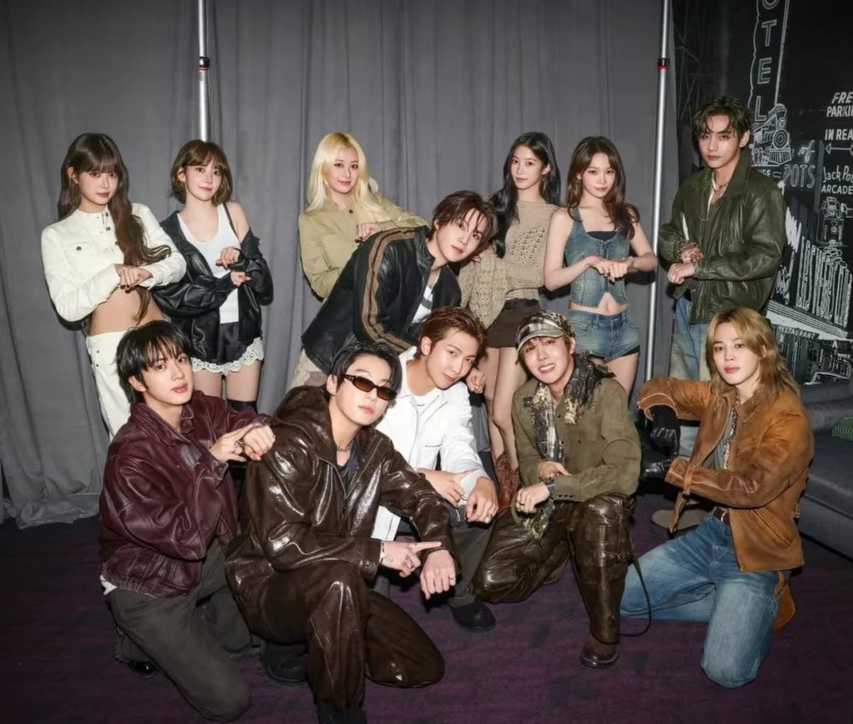 archivefortae's tweet photo. BTS with le sserafim https://t.co/0wJNPa7vyy