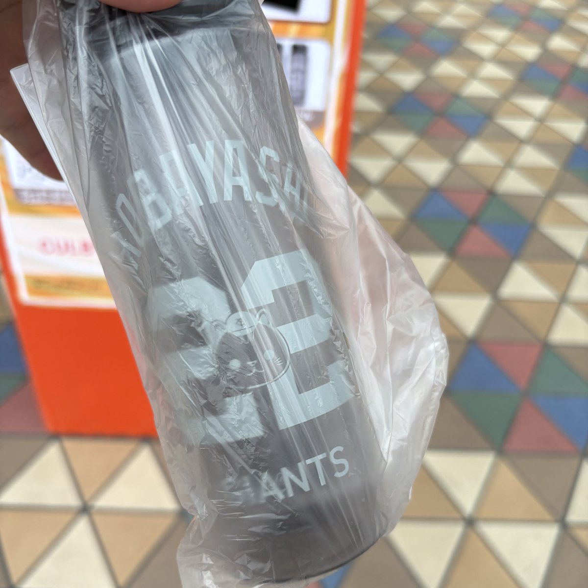 kkkim1987's tweet photo. オータムチャンス ジャイアンツくじ
パペットクリアボトル 交換
本日現地います🙇‍♂️
求　24 大城
譲　22 小林 https://t.co/l6khWDj72D