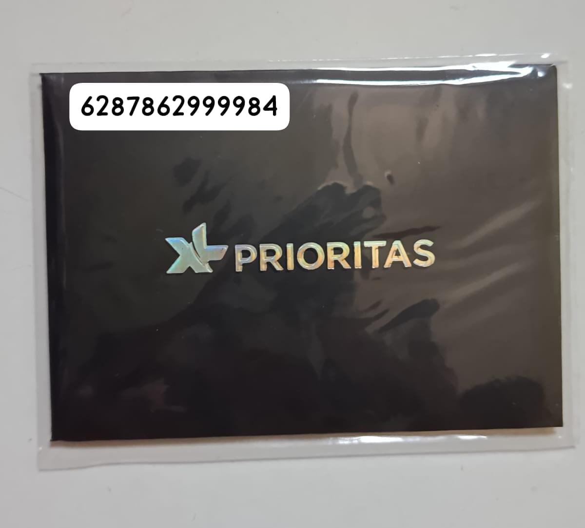 fglorish's tweet photo. ada yang minat nomor dibawah? include 50GB kuota utama harganya lagi aku diskon yuk buruan tanyaa dan gercepin https://t.co/aBUN8RLmDk