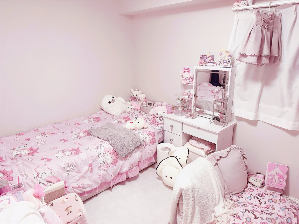 _unjiz's tweet photo. ⊂( ⊂ _⩊_ )⊃zZ♡ https://t.co/oCJNLW93UR