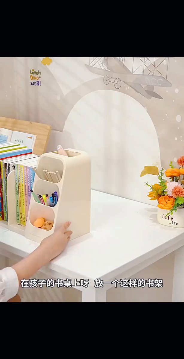 tinyl979495's tweet photo. Transform your messy desk into a focused work zone with just a few minimalist organizers – no fancy stuff needed, just order and calm for your tasks today. https://t.co/IszgixAfGg