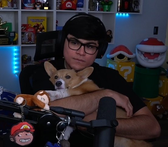 Rosprn's tweet photo. Todavía me acuerdo cuando Aldo dijo que espera que nuestros ancestros tengan razón y pueda reencontrarse con Zelda, y si al menos Aldo cubito pudo despedirse de ella, no cabe duda lo amada que Zelda ❤️‍🩹 https://t.co/MQcmgPfGoO
