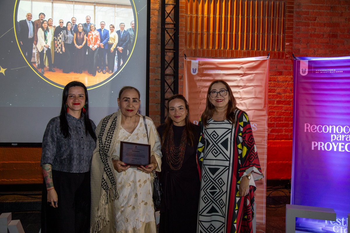 U_ElBosque's tweet photo. Agradecemos a nuestra Vicerrectoría de Investigaciones  por hacer del Festival CTeI y la Tercera Noche de los Investigadores una experiencia gratificante para toda nuestra comunidad.
@VRI_UEB https://t.co/DHPodgRZ5W