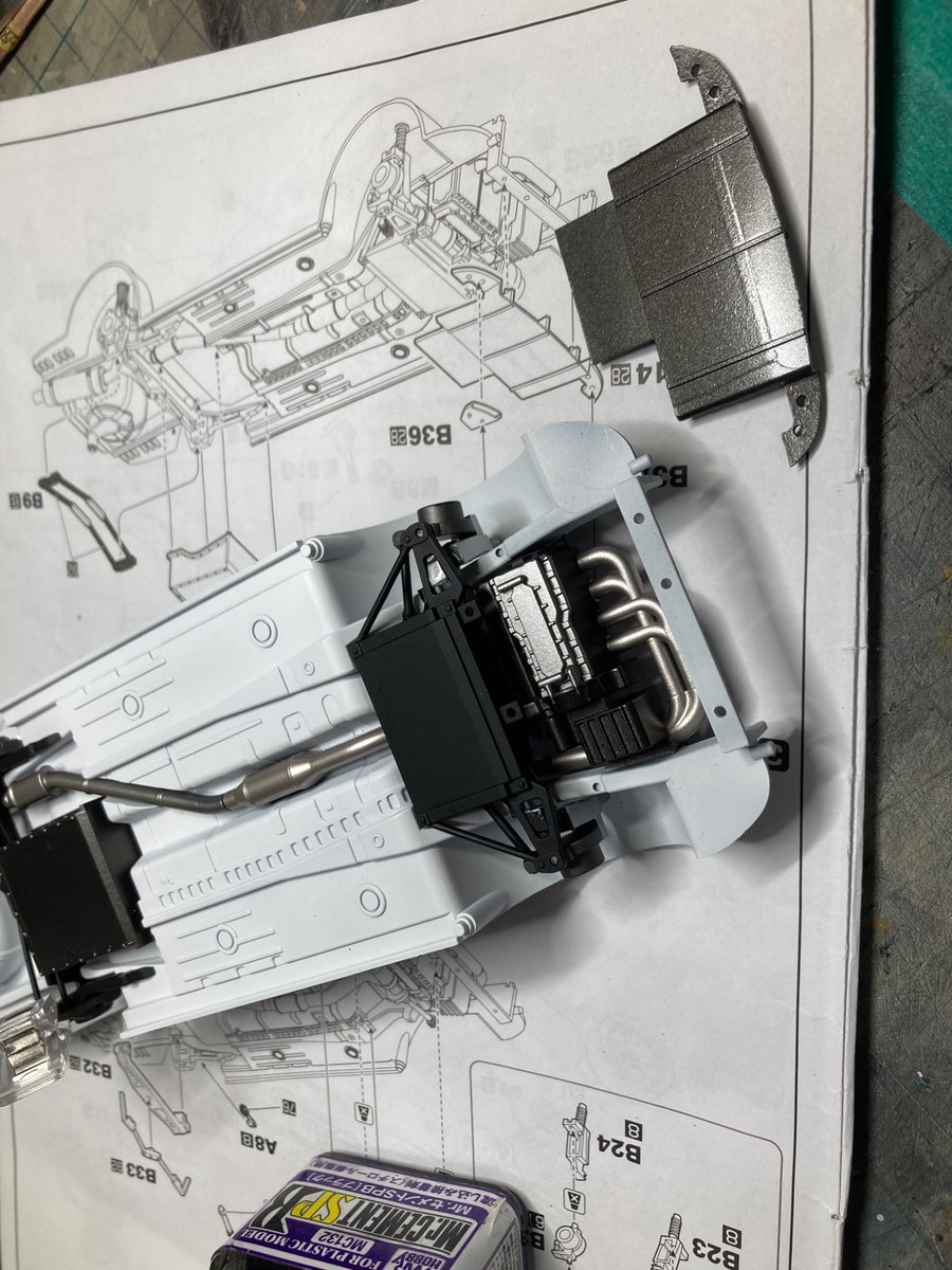 RX7fd3s44's tweet photo. エンジン塗り分けました

そしてカバーを装着。

……見えない

NUNU コロナST191製作中🏎️

#プラモデル #模型製作 https://t.co/Kx4I3dih3y