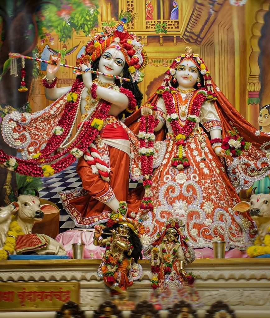 RONBupdates's tweet photo. आज राधा जमोत्सव: श्री लक्ष्मीको अवतार र श्री कृष्णको सबैभन्दा प्रिय मान्छे प्रकट भएको दिन!❤️🙏🏻 #RadheRadhe https://t.co/fs8jVAaRia