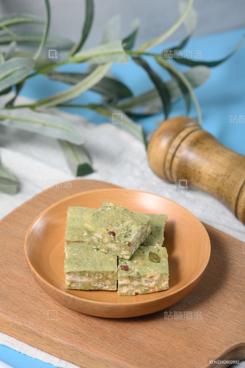 softh276357's tweet photo. Sharing my favorite matcha cookies with you all today! They’re crispy, sweet, and have the perfect green tea kick—you need to try these! https://t.co/nhnfJPhzTx