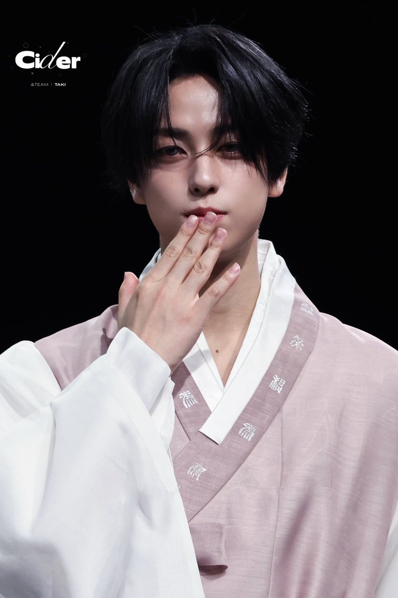 CrispCider_'s tweet photo. 260919 미팬

🩷🤍

#andTEAM #앤팀 
#taki #타키 #タキ #andTEAM_TAKI https://t.co/flh9XLJkAM