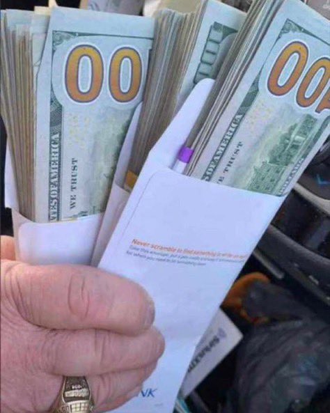 LStaubus's tweet photo. Congrats on getting your winnings 🎉. Dm me if you need some help with bills https://t.co/peRho5iTSa
