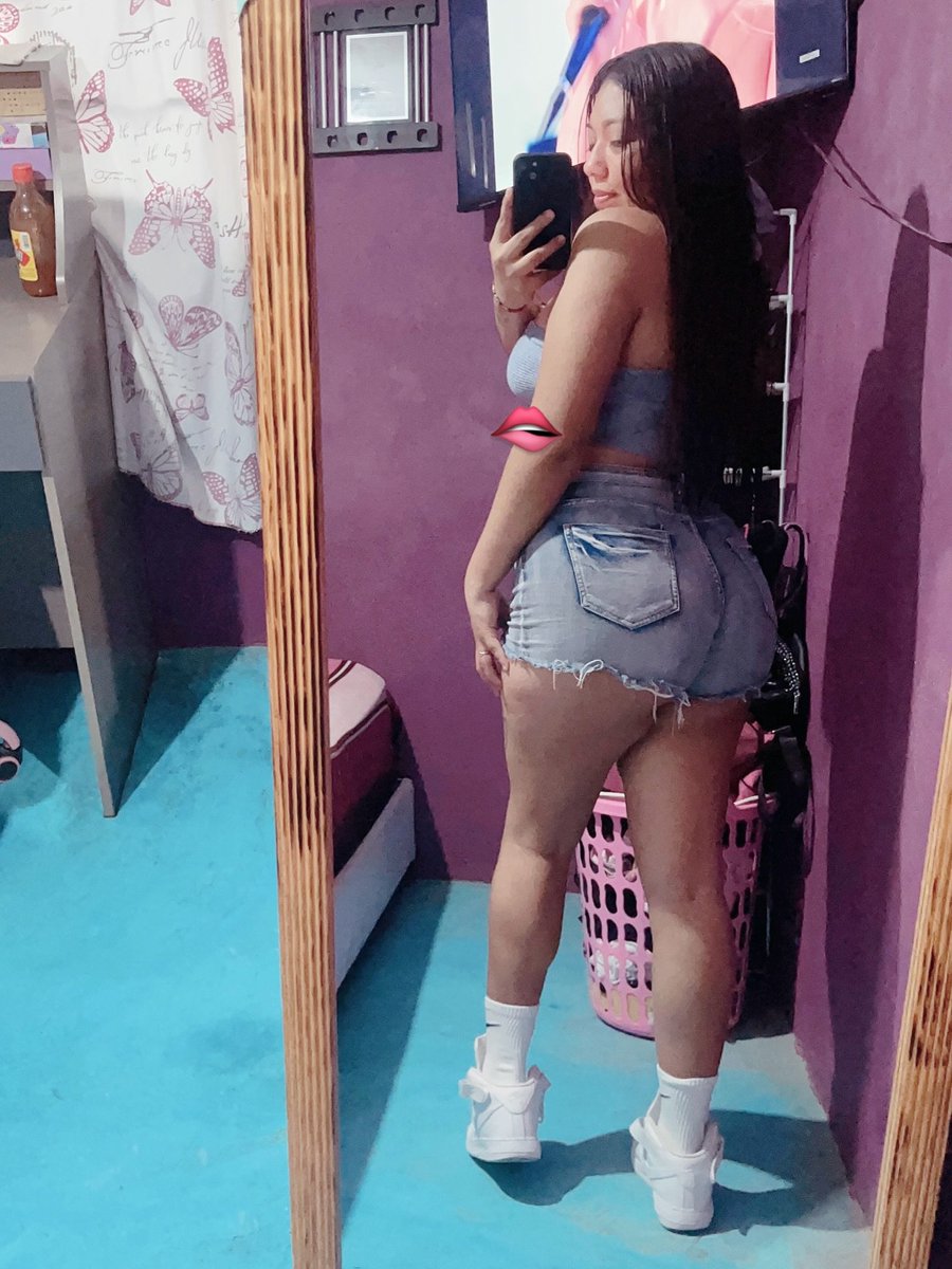 yesvivia's tweet photo. Este cvl4z0 ya está listo para ti.. 😈
¿Me lo azotas fuerte o me lo comes despacito? 🔥 https://t.co/xuvAs8P4AH