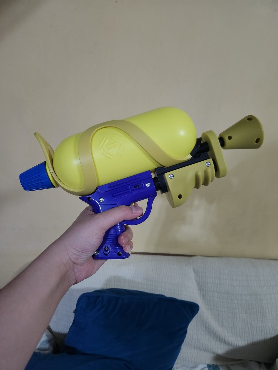 iStarletheaven's tweet photo. I now own a Splattershot yaaay
Thanks again @HKRH21 !! https://t.co/GAmsRmMuwo