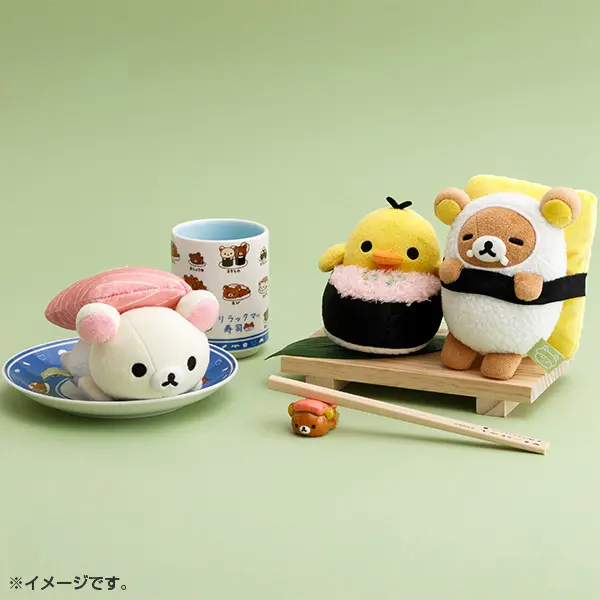 sanx_netshop's tweet photo. ＼🍣キャンセル販売中✨／

『リラックマおすしぬいぐるみセット』🍣
🔗：https://t.co/WSpa0oltRx

おすし屋さんに連れて行ったり、ぬい撮りを楽しんだり📸♪
数量限定・なくなり次第終了です！

 気になっていた方はぜひチェックしてね✨

#リラックマ #いつでもおすし雑貨 #ぬいぐるみ #サンエックスネットショップ