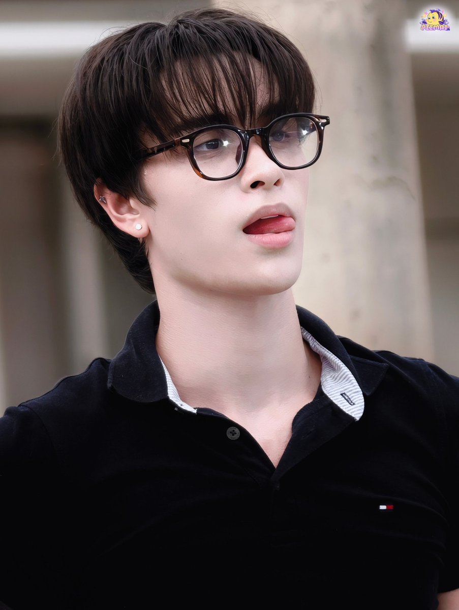 PEEMAI022533's tweet photo. ถามจิงเเมดกินอะไรวะหล่อโว้ย
#swustepz #DICERED
#MADDOCdavies https://t.co/dMLHSDh8bh