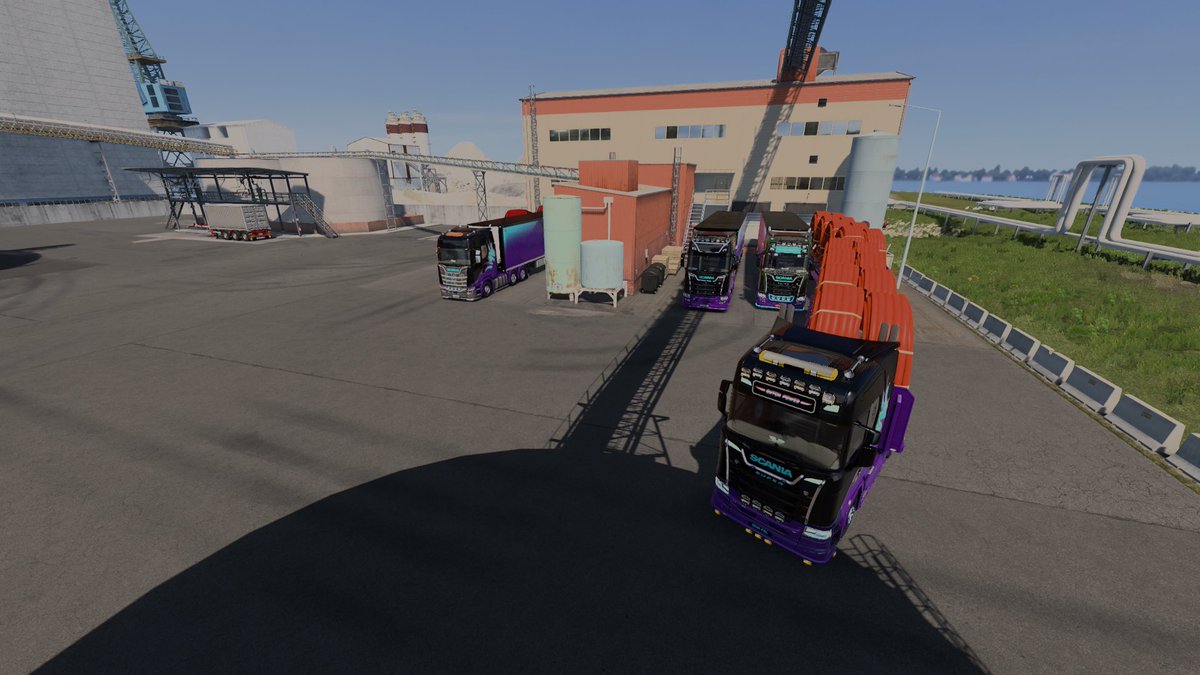 PDLVTC's tweet photo. 🐉🚛 Purple Dragons Logistics attended our partners Indian Carriers’ September Convoy yesterday! 🇮🇳

A fantastic convoy with great driving, amazing people, and plenty of memorable moments. 💜

Thanks to Indian Carriers for having us! 🤝

#PurpleDragonsLogistics #IndianCarriers https://t.co/vRMZGcSFzh