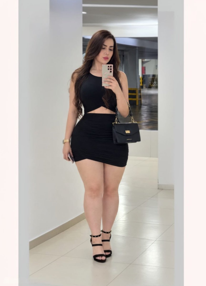 AlejandraAlv94's tweet photo. No soy fácil de conseguir, pero sí imposible de olvidar. 💎💋👇🏻

https://t.co/efSa2wuE30 https://t.co/NL6SldEwUl