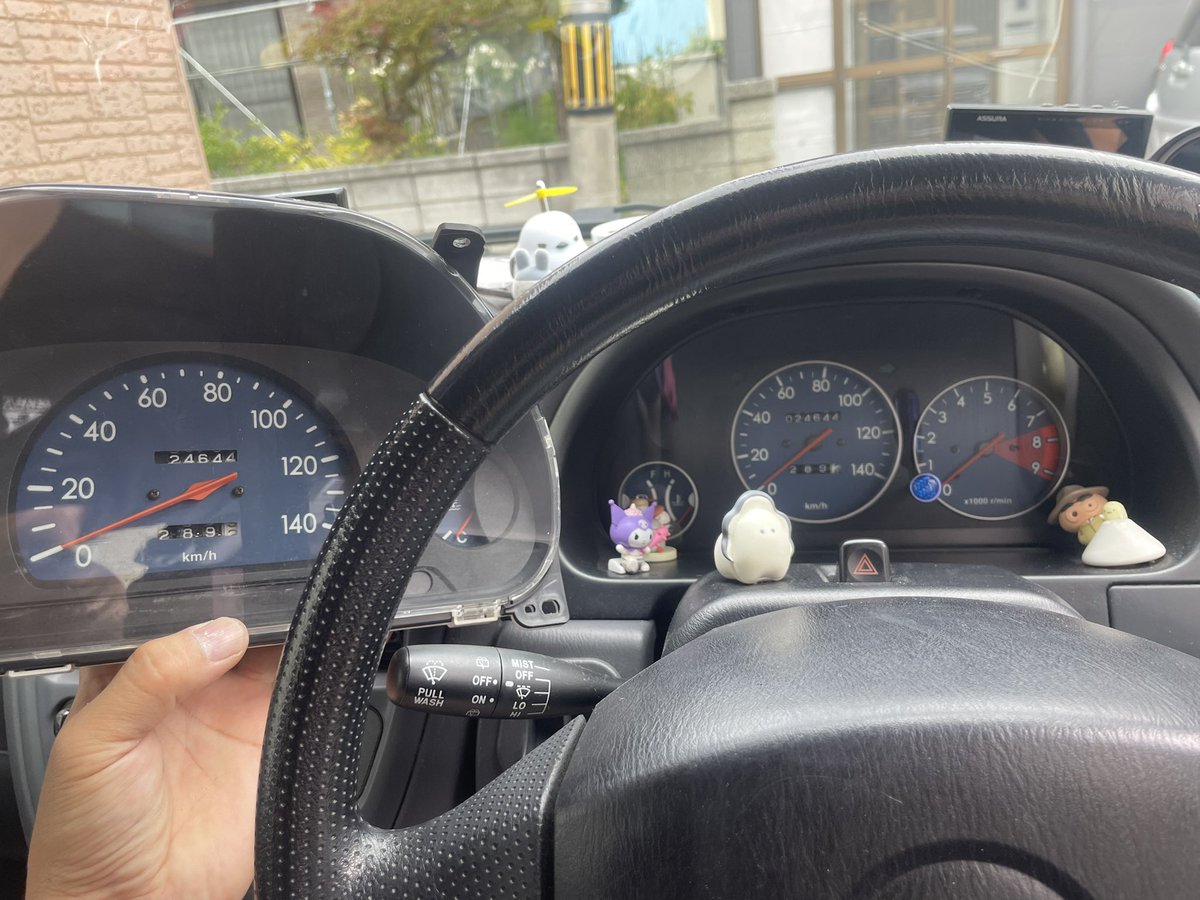 ponkotsu660's tweet photo. 本日の工作  プレおばん を タコメーター付きへ交換❣️ 距離合わせるのに 巻き巻きしてたけど 、 そのまま移設出来た
( ｰ̀дｰ́)و_(:o」∠)_ https://t.co/a11YIrzV8e