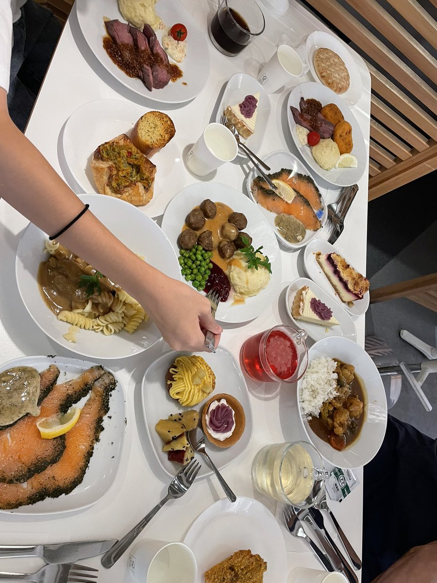 merci0515's tweet photo. 娘の自由研究が入選したから
IKEAでぱーりー https://t.co/DWQXgK1WVY