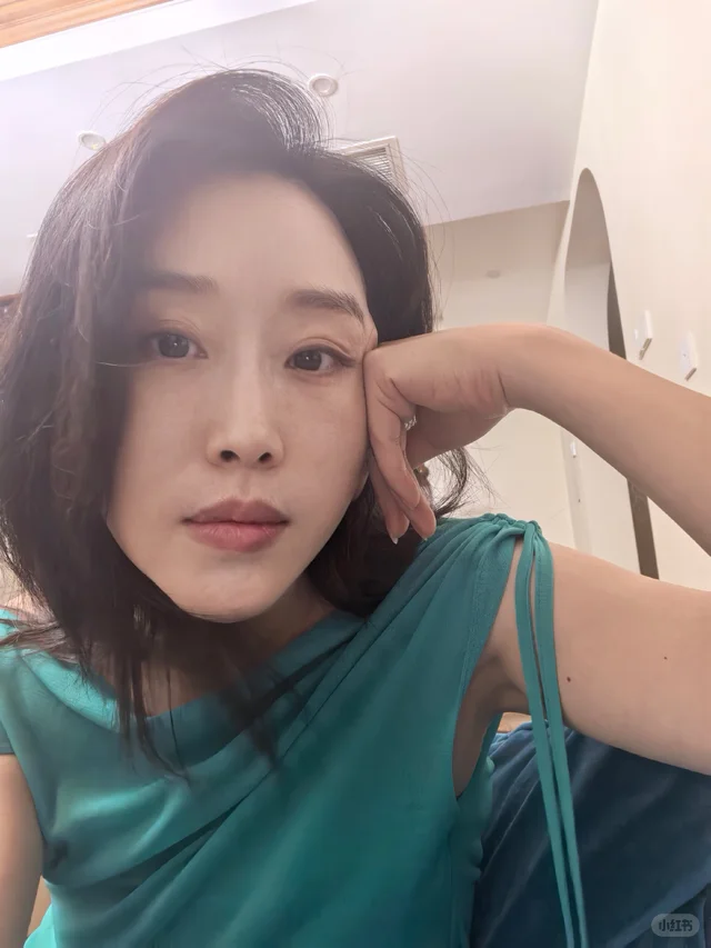 WatiyTembam's tweet photo. 用心打理干净的家

悉心养护喜爱的花草

闲暇时拿起相机记录美好

爱家，也好好爱自己 https://t.co/EeWPsArk2W