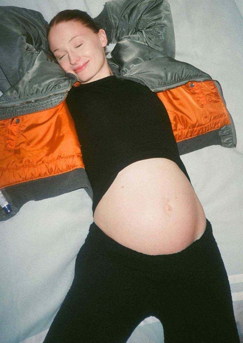 JeanGreyXXXMan's tweet photo. "Well that didn't take long!" https://t.co/4lrEpRyZCx