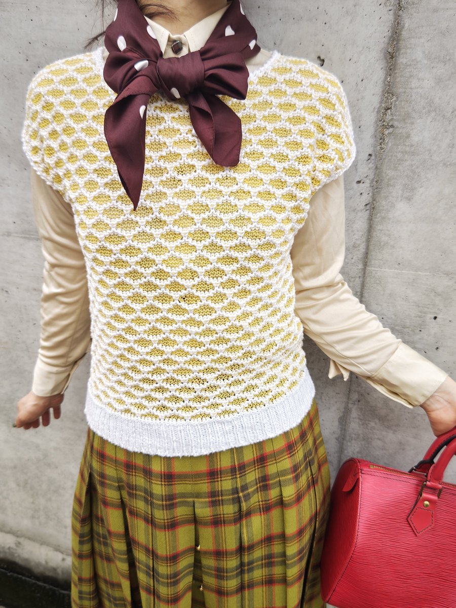 ohanabataken's tweet photo. 🌼新商品毎日21時入荷🌼
今夜21時🆙
シャツ
ニット
ベスト
スカート
ドット柄スカーフはHPに掲載中🌠

秋冬物入荷のため、
♦️スペシャルプライスカテゴリー♦️
セレクトして大量追加しました。
50%~70%Offの大幅値下げした
カテゴリーです。

🌼お花畑🌼毎日21時→新商品UP🌈
https://t.co/pcA1F1GWW9 https://t.co/rn5wPDnfuF