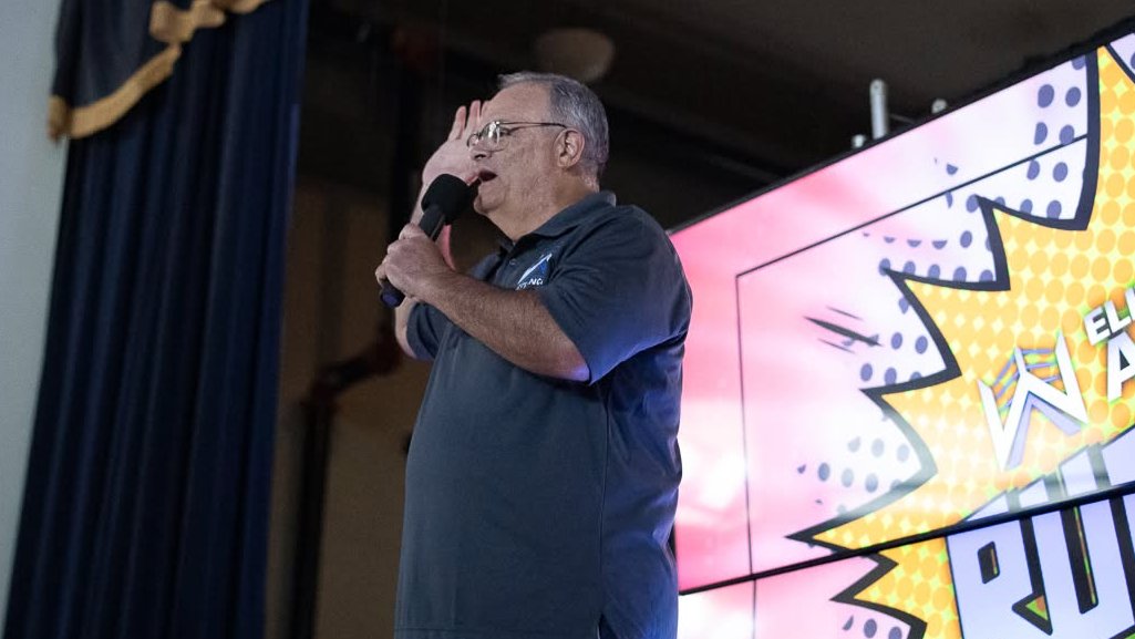 EliteWAKY's tweet photo. I'm sorry ex-employee Ben, Chairman Dan Childers (Danny F'N Steamboat) can't hear you over the intensity of his own deafening power
📸: @ChrystalB_03 https://t.co/yhFgKAr2su