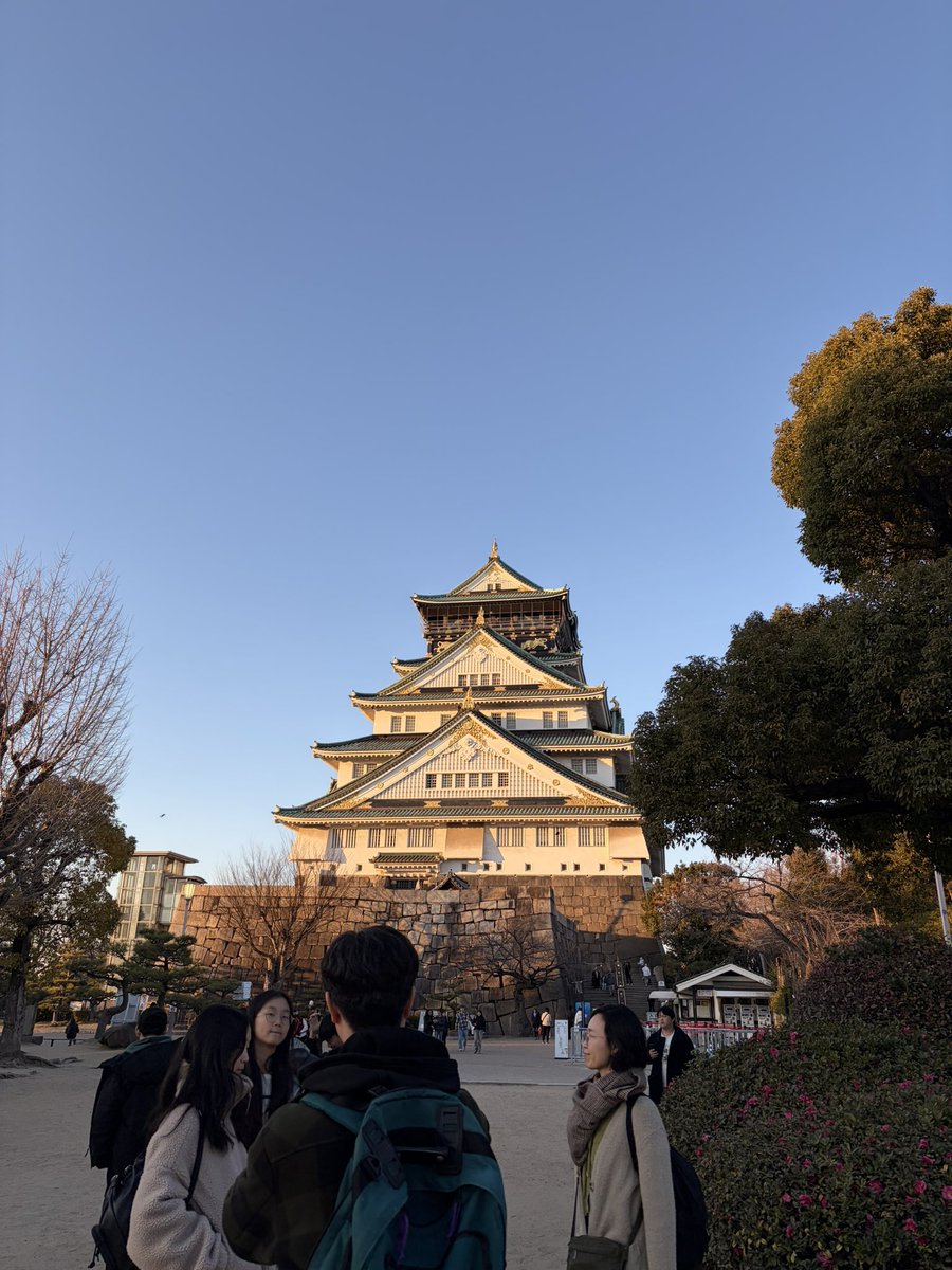 hen1002234's tweet photo. sorry for the spam posts but I miss Japan so bad https://t.co/AXOiOX4Ui9