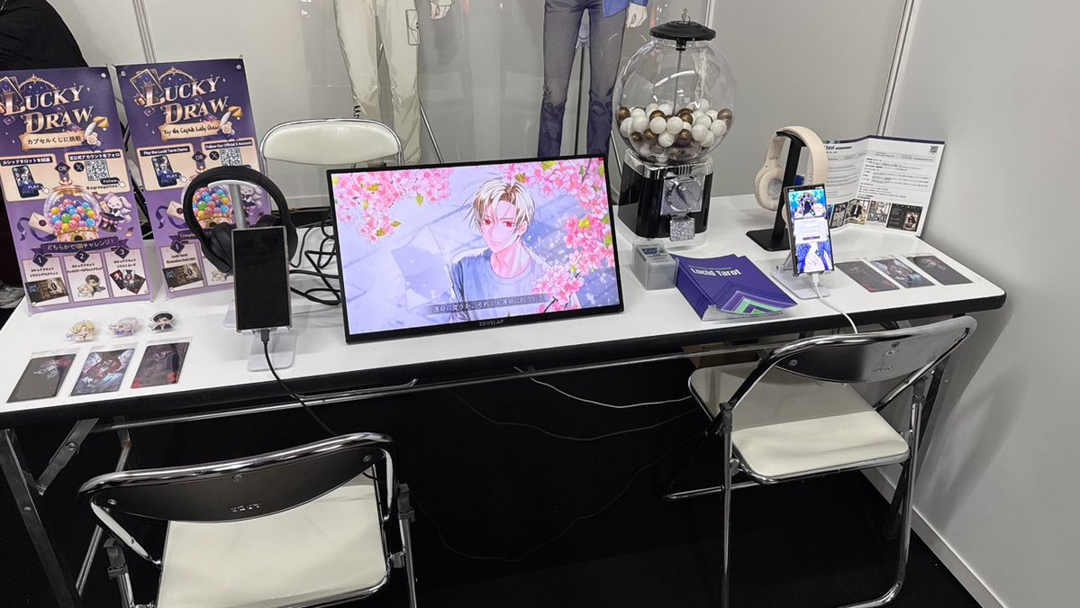 OgreeGames's tweet photo. 루시드타로 × 도쿄게임쇼 2026 🔮 RT이벤트!

직접 부스에 방문해
🎮 <루시드타로>를 플레이해 보고
🔮 오늘의 운세를 확인하는 럭키드로우 이벤트에도 참여해 보세요!

📍 Makuhari Messe 1F | 09-E85

도쿄게임쇼 참가를 맞아 RT 이벤트를 준비했어요! 
루시드타로의 도쿄게임쇼 출전을 함께 알려주세요💜

[참여 방법]
① 루시드타로 공식 X 계정 팔로우
② 이 게시물 RT

🎁 추첨을 통해 투썸플레이스 아이스 아메리카노와 케익을
선물로 보내드립니다!

도쿄게임쇼에서 만나요! 🔮✨

#루시드타로 #오그리게임즈 #도쿄게임쇼 #TGS2026 #미연시 #RT이벤트