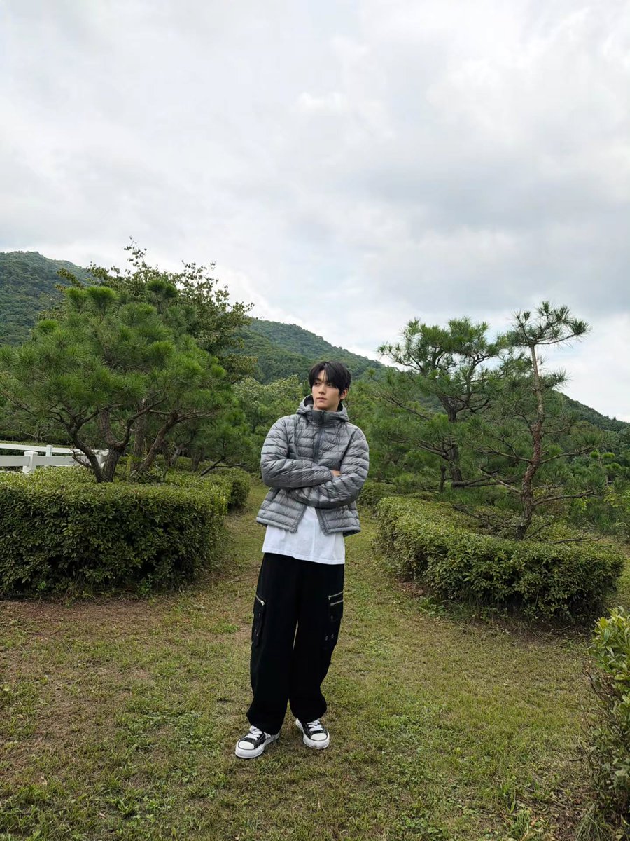 MOAPeruOficial's tweet photo. ❰ INSTAGRAM ¦ 260918 ❱

Actualización de #SOOBIN (@/page.soobin)

“#/Publicidad Preparado para el otoño con @/thenorthface_whitelabel 🍂
#/TheNorthFace #/WhiteLabel #/CalixJacket #/TheNorthFaceLightweightDown” [2]

➥ https://t.co/4JcEcqHLM1
___
#TXT
#투모로우바이투게더
#TOMORROW_X_TOGETHER
#최수빈 #수빈
@TXT_members
@TXT_bighit

© MOA Peru
