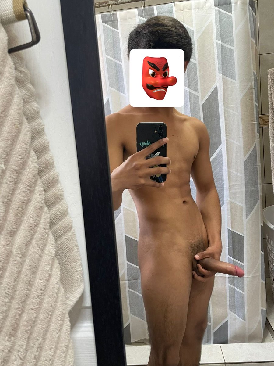 ramirogarcss1's tweet photo. Quién dm bebes?😈
Denle RT y les regalo algo 
Únanse a mi Tlg free: https://t.co/NxiwSThb9n https://t.co/7cE52BOTIG
