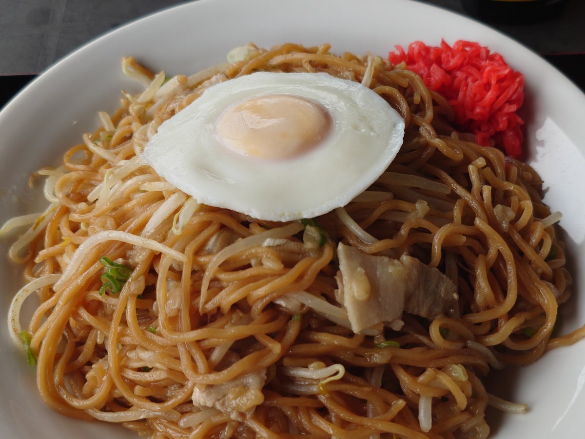 ayutakataka's tweet photo. お昼ご飯は元気食堂さんで石巻やきそば、朝から腹ペコだったので大盛りにしたけど、想定より全然盛りが凄かった🤣
しかも850円！そして旨っ！ #遠藤正明 #影山ヒロノブ https://t.co/nK5mw1wCAI