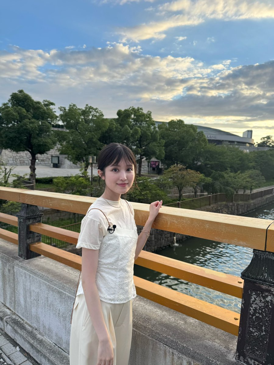 r_fukumoto_toho's tweet photo. ／
☔️みなさま！
＼
本日９月19日(土)23:00〜放送
📺日本テレビ「#アナザースカイ」

生まれ育った故郷である大阪で撮影させていただきました！青春時代を過ごした思い出の場所を巡っております🌞
ぜひご覧ください！！

@ANOTHERSKY_NTV 
🔗 https://t.co/v4KP8krsKP
byマネージャー https://t.co/WdTiyeWcjG