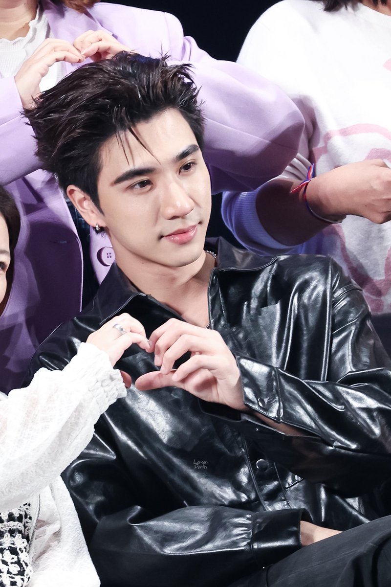 lemonperth0320's tweet photo. 20260919 PerthSanta Fanday in Osaka

Long Time No See🥹

PERTHSANTA NIHON ICHINICHI 

@perthppe 
#PerthSantaXFanday33inOSAKA
#PerthTanapon https://t.co/HO845tdYq7