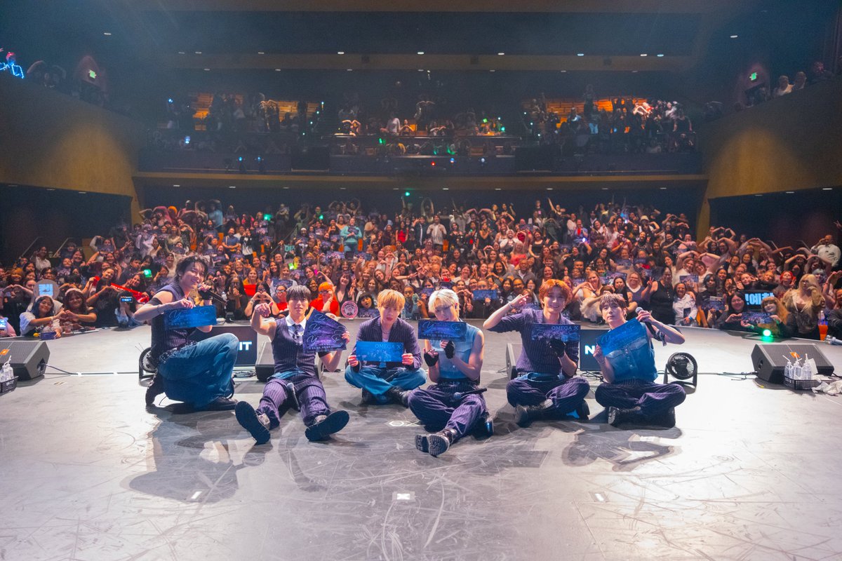LeoPresents's tweet photo. 2026 OMEGA X TOUR 
‘NO LIMIT’ LIVE IN SEATTLE

#OMEGA_X #오메가엑스 
#OMEGA_X_NOLIMIT_TOUR 
@OmegaX_official https://t.co/cfXwUjOi3j