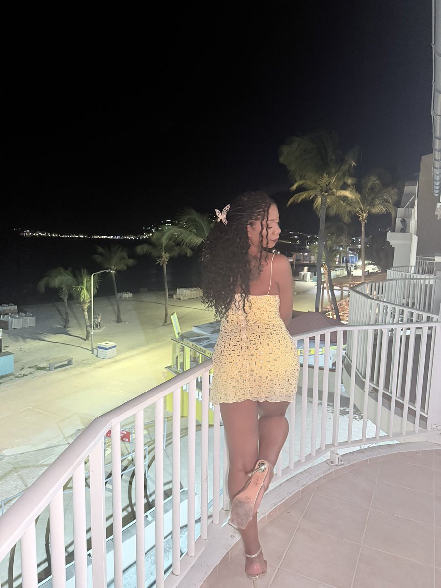 LalatheCosmo's tweet photo. Virgo season is really a vibe. #stmaarten #island #vacation #yellowdress #fyp #exlore https://t.co/DJ3CnKR33B