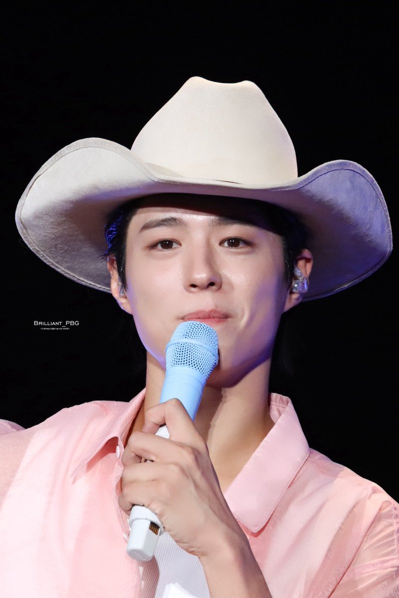 Brilliant_PBG's tweet photo. 작년 오늘… 20250919
PARK BO GUM 
2025 FAN MEETING TOUR
［BE WITH YOU］IN Mexico City 
Auditorio Nacional / 19:00

@BOGUMMY 
#박보검 #パクボゴム
#ParkBoGum #朴寶劍 https://t.co/wTm1MxrLtJ