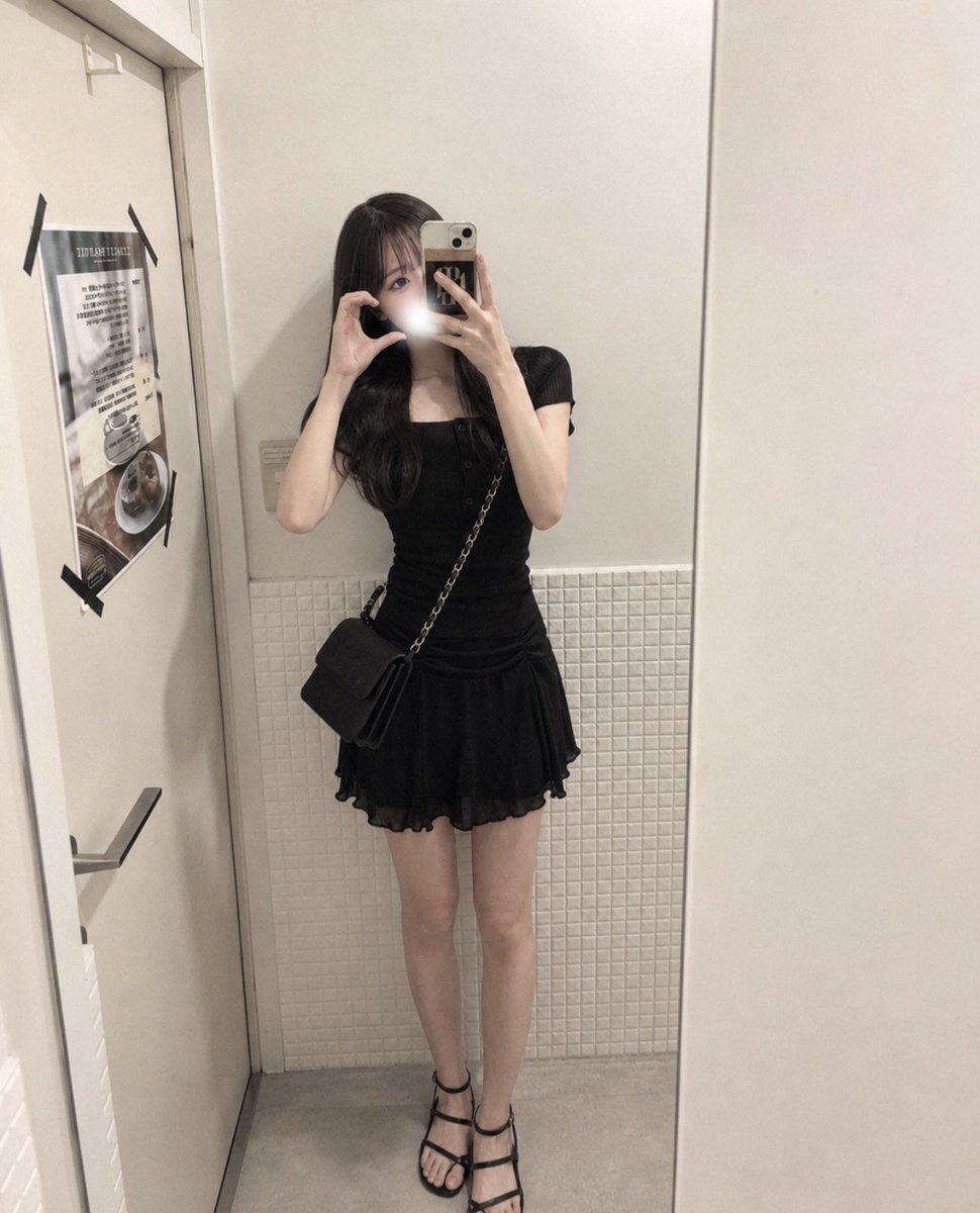 ZeEdEKSn's tweet photo. ❤くれた人は男の娘としたいって事でいいですか？笑 https://t.co/bK4TXqL9em