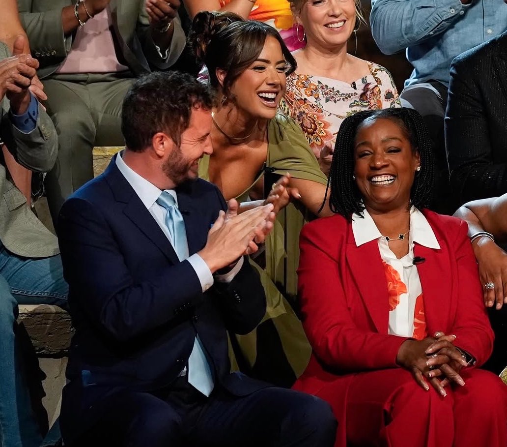 bigbrotherbest's tweet photo. Every time a survivor has played big brother they have got 5th place or better… legends 
#bb28 https://t.co/jnEQXfXJE0