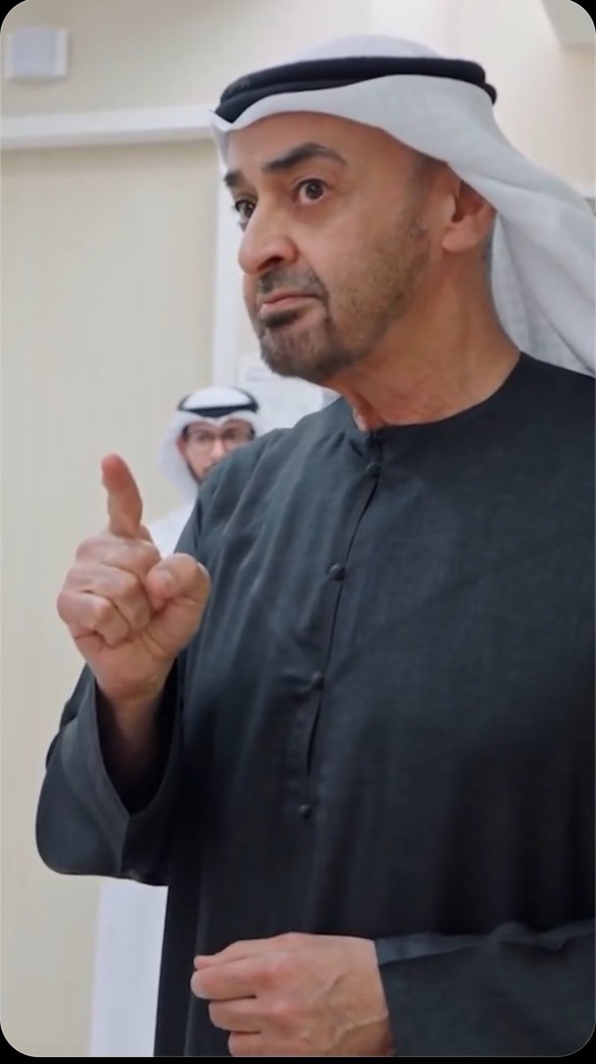 OXzoneX's tweet photo. سنصل عقر دارك يا خنوري

وعلى الباغي تدور الدوائر
#لا_سلم_الله_بن_زايد https://t.co/ACR3DaNNut