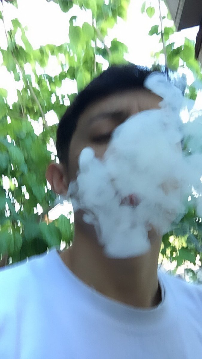 HomeboyTJ's tweet photo. Smoke a little blunt #sandiego #tijuana #tj #california where the bitch3ss at? https://t.co/9LIvDn6Mq0