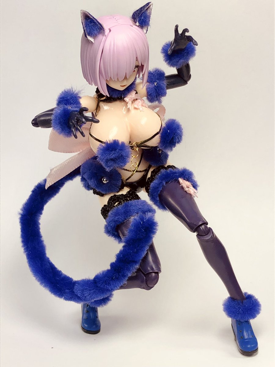 miMineMimi33n33's tweet photo. #30MLで遊ぼう #30MS #FGO    
　マシュ・キリエライト
　:デンジャラス・ビースト
　弊アカウントでは1番人気が出て嬉しい限りです。
　改造パーツは大体100均で揃うので皆様も気軽におひとつ。 https://t.co/GKmKMyF098