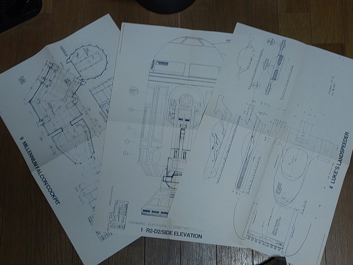 ShinHiro13's tweet photo. こんなの買ってたンだ。
ホントに自分はスターウォーズが好きなんだな（笑）。
#STARWARS https://t.co/T58dTuHL6Z